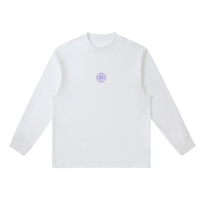 Camiseta morada de manga larga con cruz